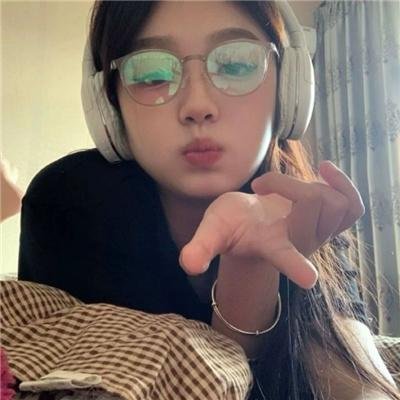 小手牵小狗